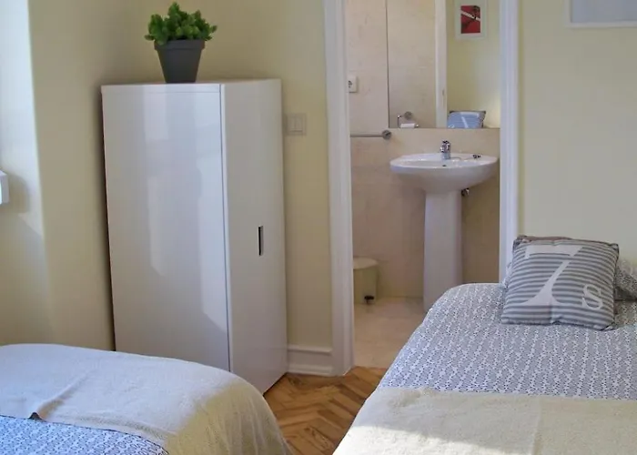 Admiral 1 By Interhome *